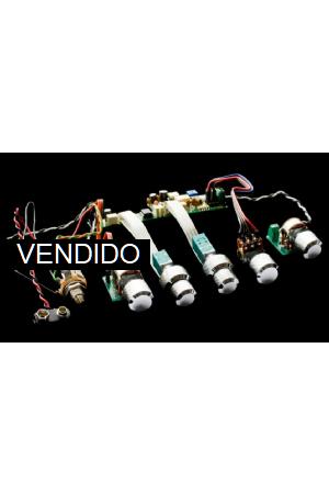 John East U Retro 5 knob Deluxe- Botones negros John East U Retro 5 knob Deluxe- Botones negros